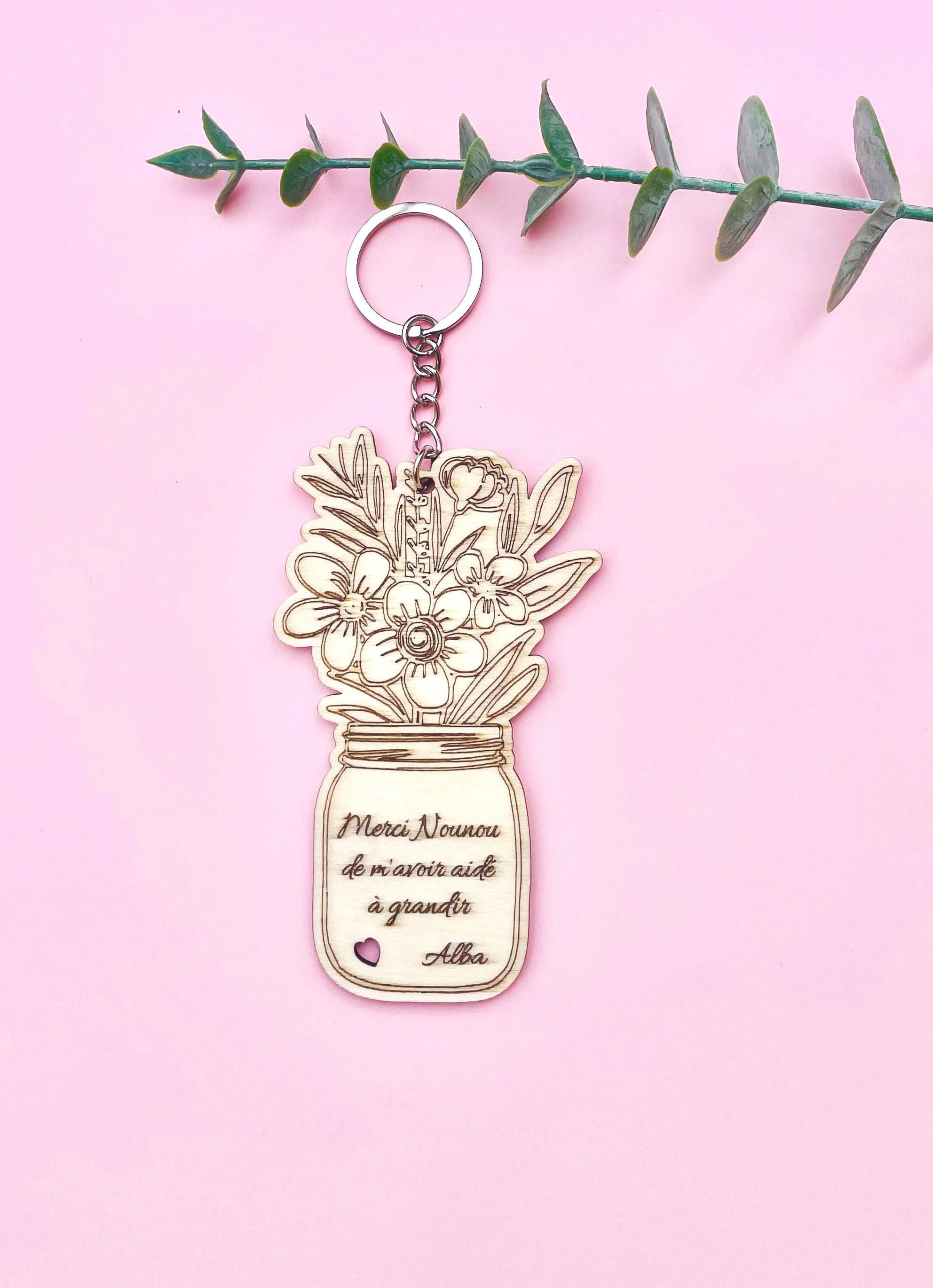 Porte-clés bouquet de fleurs en bois , cadeau personnalisé