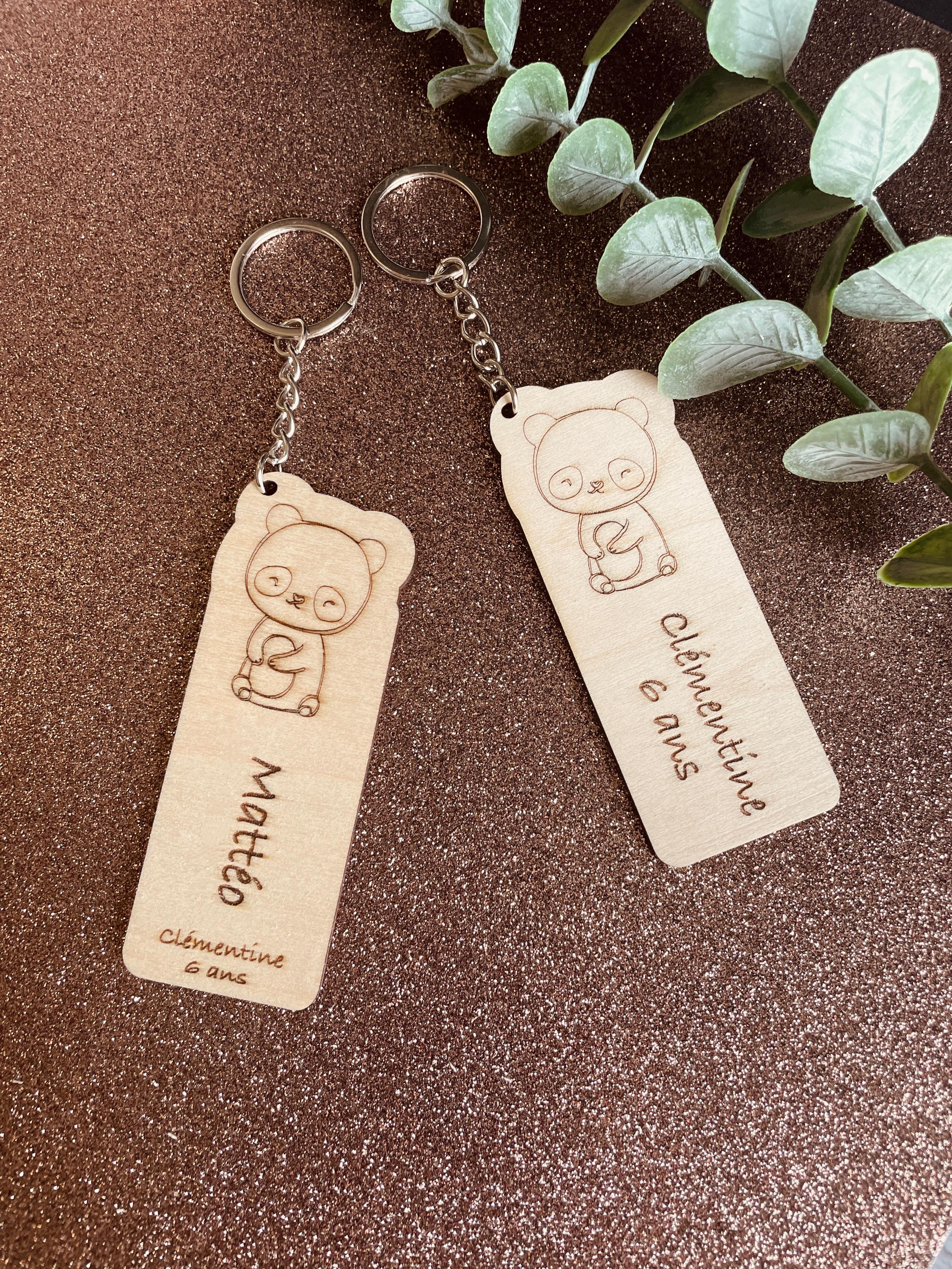 Porte-clés en bois personnalisé, Marque place/Souvenir anniversaire, Souvenir baptême
