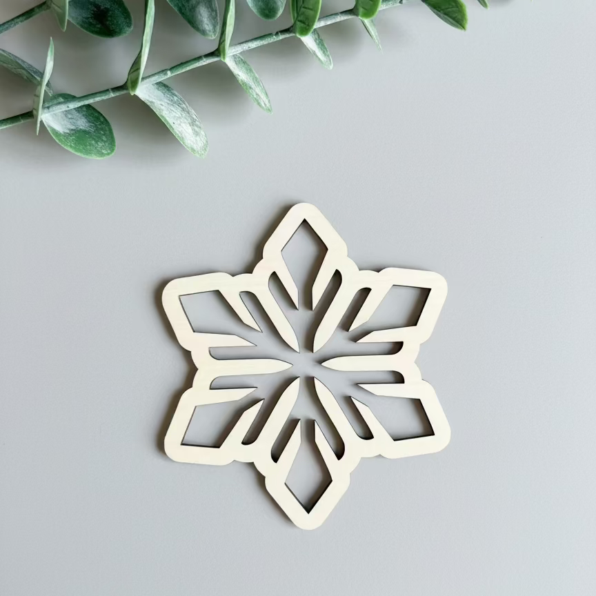 Sous verre flocon de neige en bois