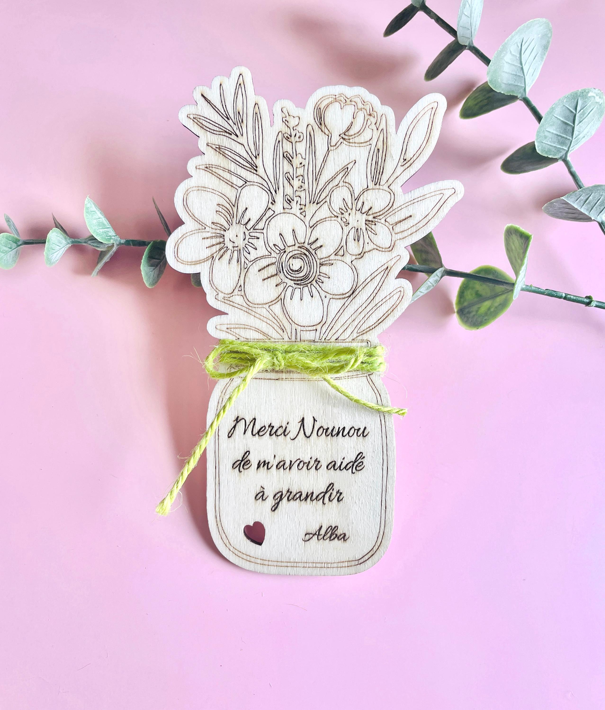 Bouquet de fleurs en bois , carte ou magnet en bois personnalisée